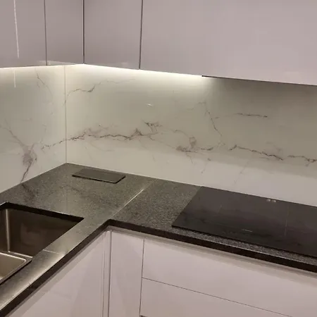 Valentin Apartman *